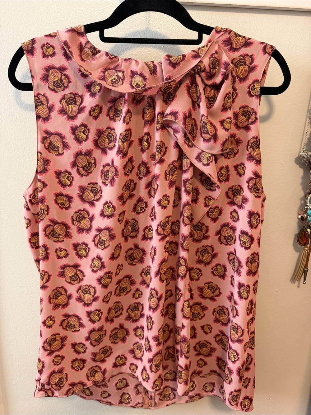 Ann Taylor Sleeveless Pink Floral Ruffle Neck Top